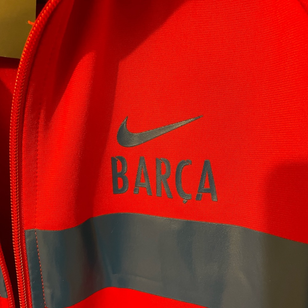 FCB Jacket - Picture 3 of 4